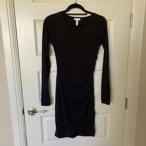 Long sleeve bodycon dress